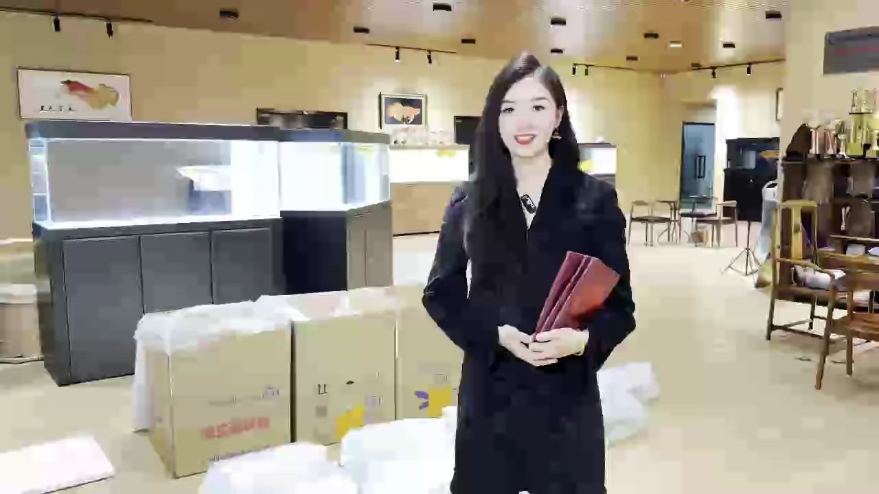 恭喜??山東濟南段公子@龍緣水族. 龍魚新展廳全新開啟?? 不忘初心，砥礪前行，祝紅紅火火、蒸蒸日上???? #萬隆天王紅龍 #龍魚 #紅龍 #觀賞魚
