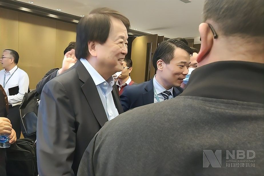 金龍魚股東大會郭孔豐
