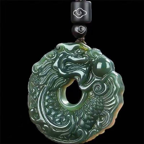 孤品大師工藝和田玉龍魚吊墜和田玉龍魚吊墜價格情況，和田玉龍魚價格一般多少錢？