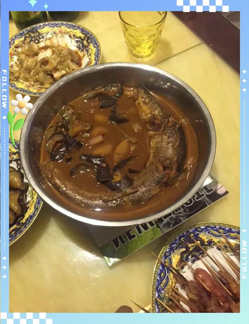 東北雅羅魚的肉質鮮美，是當地居民餐桌上的“三花五羅”之一，東北雅羅魚的烹飪方式