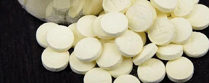 龍魚的多樣分類與形態(tài)特征，龍魚分類和飼養(yǎng)的重要問題，150-300字的疑問句