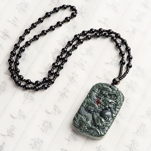 天然新疆和田玉龍形飾品信息，天然新疆和田玉掛件龍牌玉墜價格從幾十元到數(shù)千元