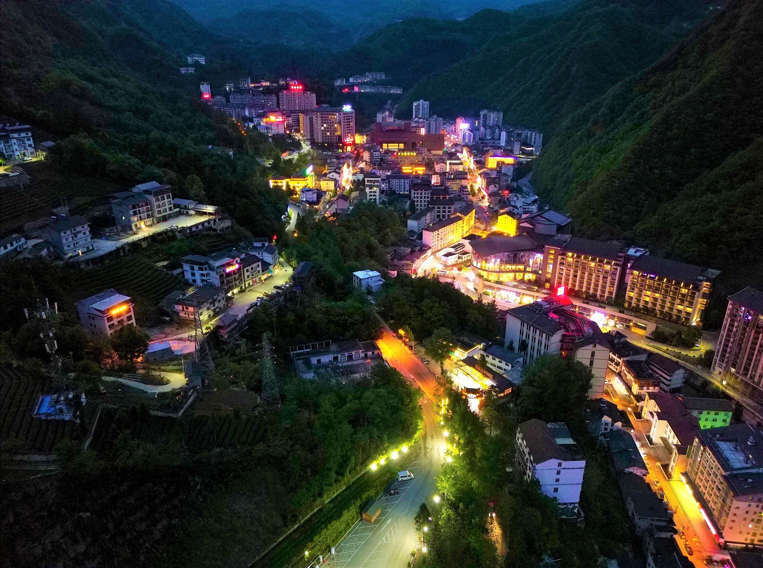 湖南這2條線路獲全國推介，快收藏→2025年桃源鄉(xiāng)村，《桃源鄉(xiāng)村》的主角是誰？
