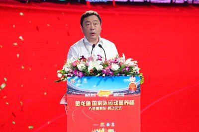 用亞克力做魚缸要準備什么材質（亞克力做魚缸的注意事項）