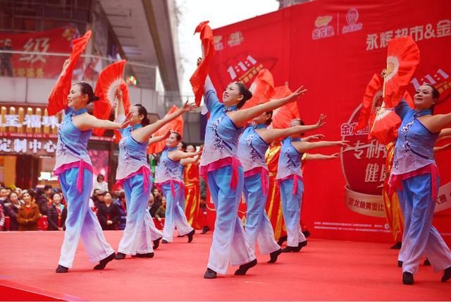 龍魚有掉眼傾向怎么辦？（龍魚為什么會有掉眼傾向？）