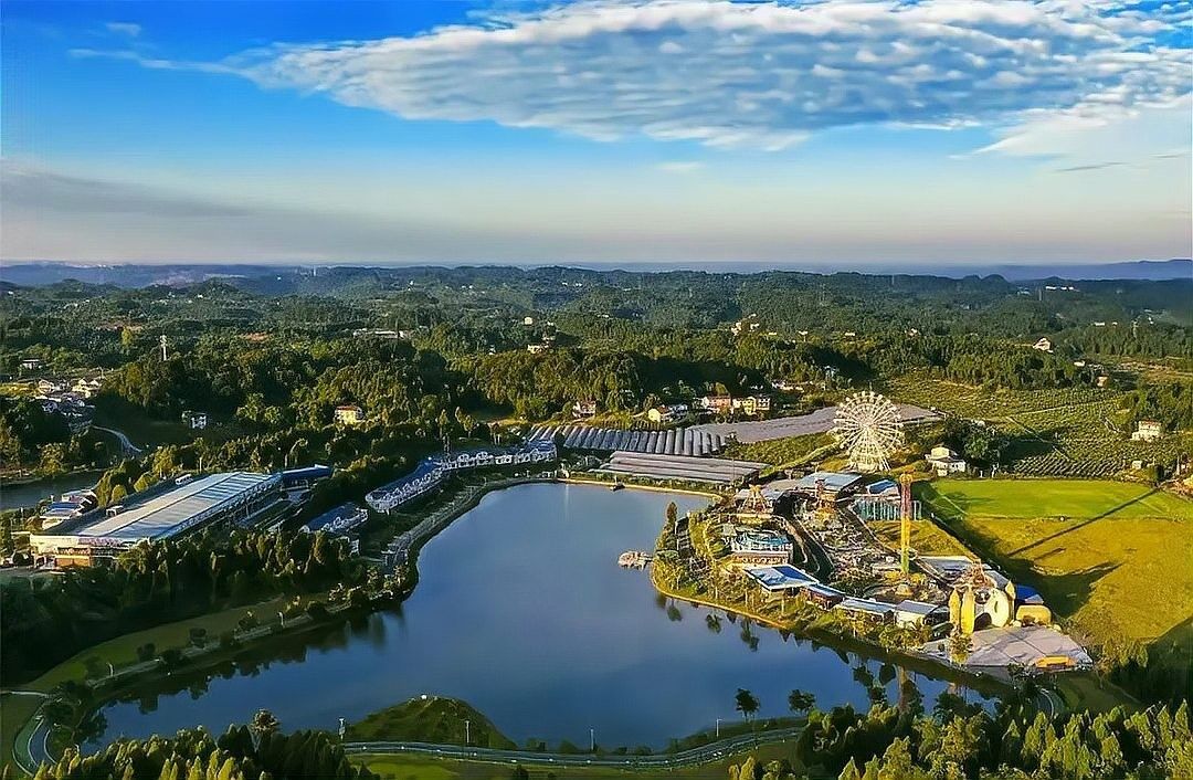 四川省資陽市資陽市安岳縣龍魚養(yǎng)殖場（四川安岳縣與“龍魚”相關的信息對內(nèi)江游客免門票）