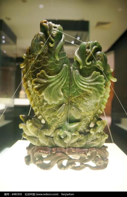 推薦幾款經典的玉龍魚擺件（《龍騰四海》玉龍魚擺件推薦：《龍騰四海》玉龍魚擺件）