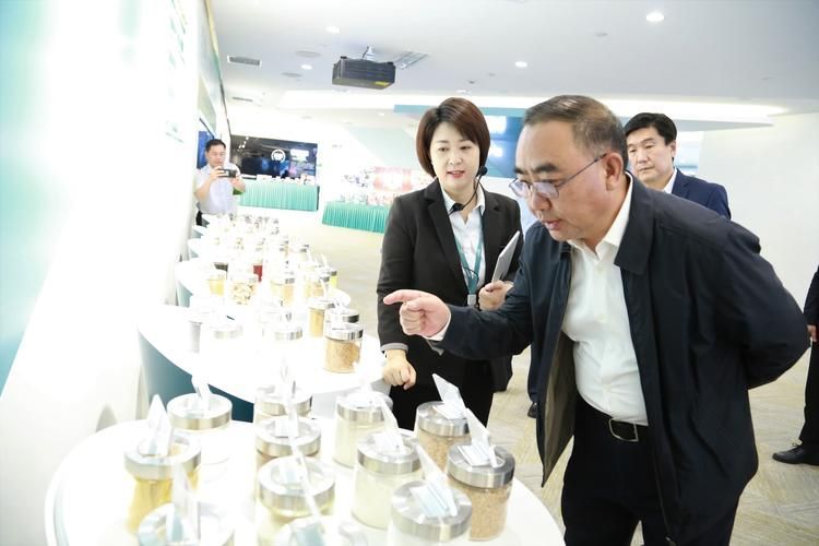 邵斌先生在金龍魚的職責有哪些？（益海嘉里金龍魚食品集團副總裁邵斌職務履歷時間線）