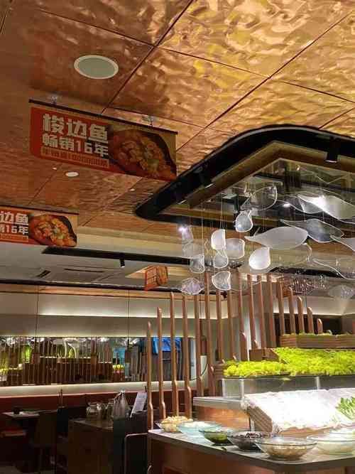 推薦幾家徐家匯地區的特色龍魚火鍋店（徐家匯龍鳳閣龍魚火鍋店：徐家匯老街龍魚火鍋店）