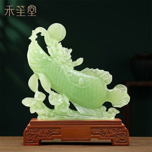 玉龍魚擺件哪個品牌最好？（玉龍魚擺件哪個品牌好）