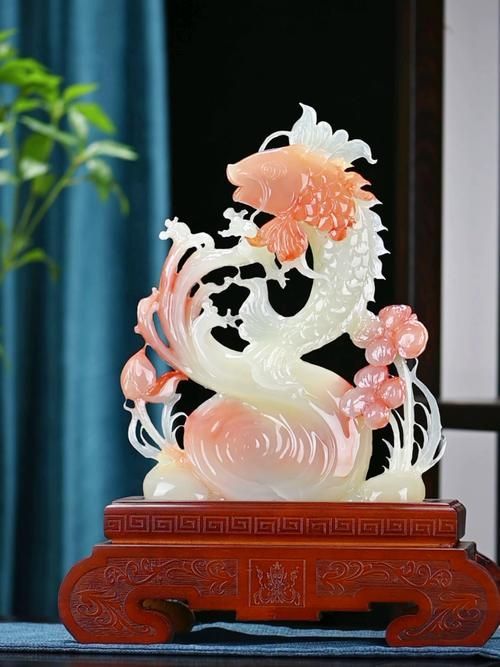 玉龍魚擺件哪個品牌最好？（玉龍魚擺件哪個品牌好）