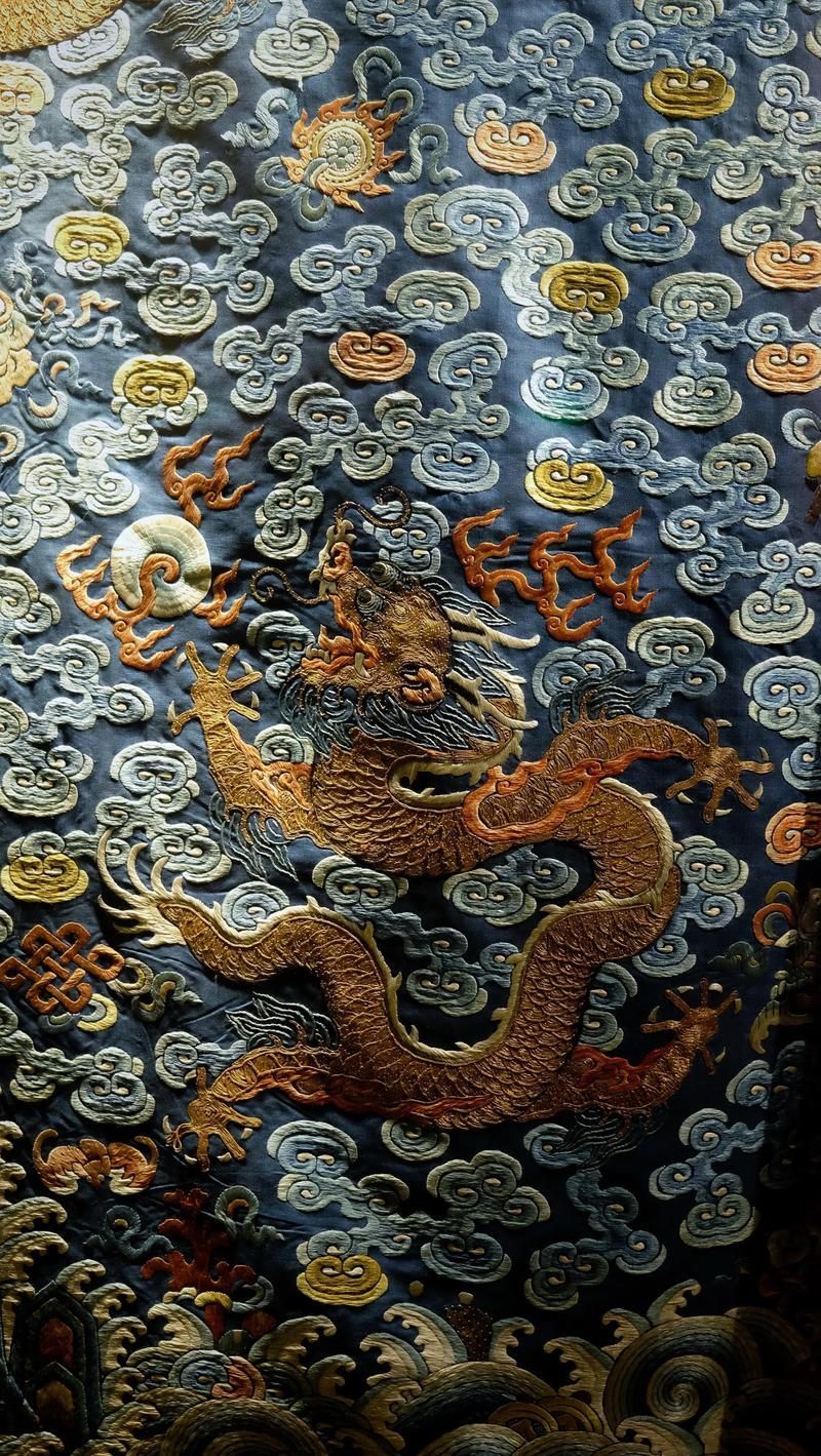 如何確認(rèn)金龍圖片的版權(quán)授權(quán)，金龍圖片版權(quán)授權(quán)