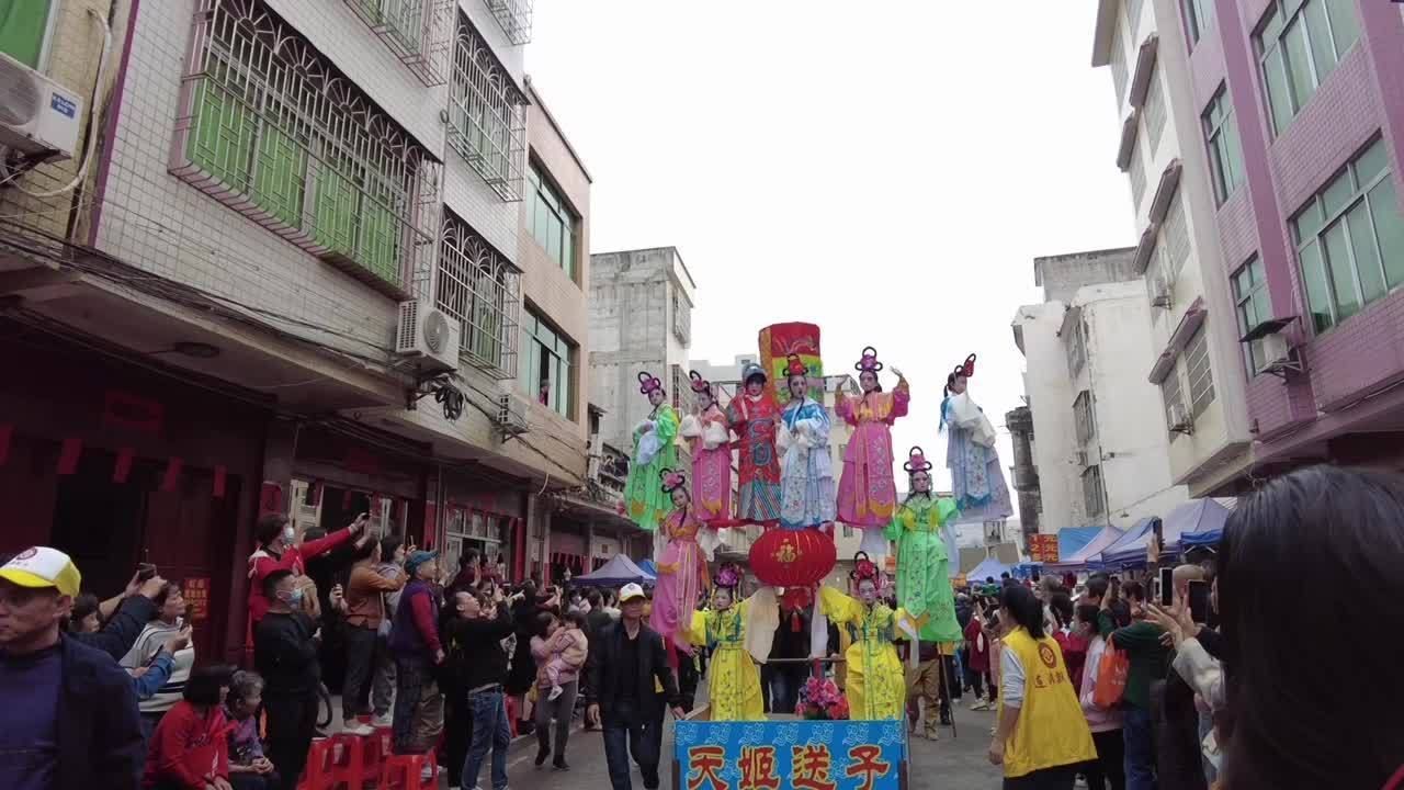 蘭寨南江文化創意基地有哪些龍魚文化展品？，蘭寨南江文化創意基地