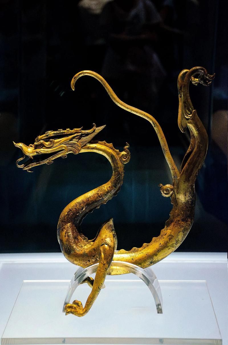 有哪些著名的龍擺件及其寓意，中國歷史博物館鎮館之寶“鎏金銅龍”
