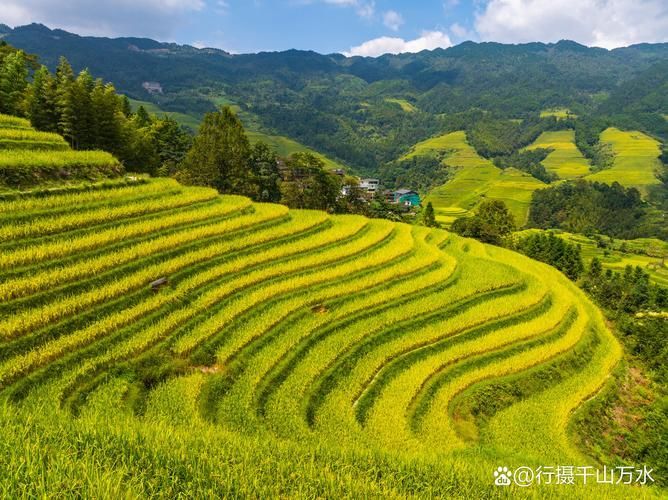 有哪些著名的生龍地形案例，“生龍地形案例詳解“生龍地形”并非地質學術語并非地質學術語