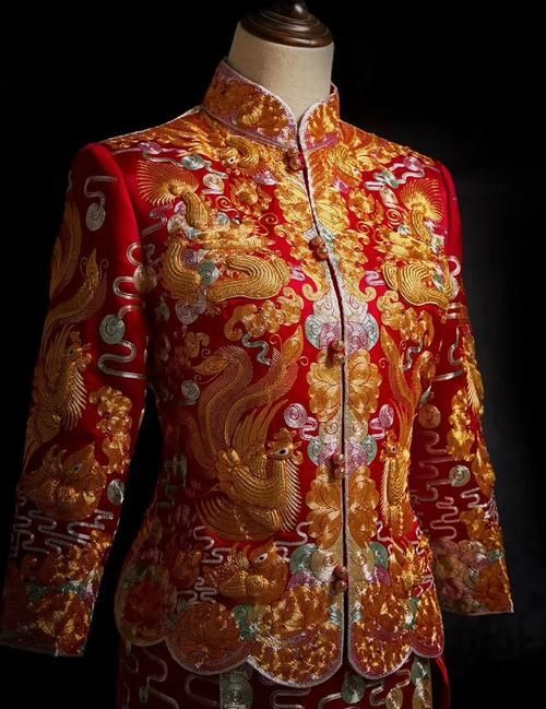 紅龍服飾有哪些經典款式，紅龍服飾的經典款式