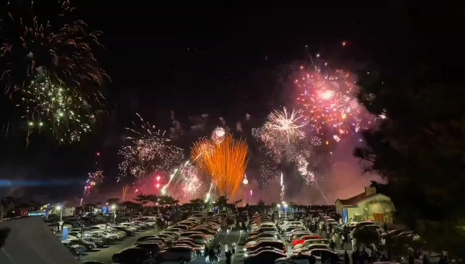 新年快樂，北京老寧評論：新年快樂，隨著新年的鐘聲即將敲響