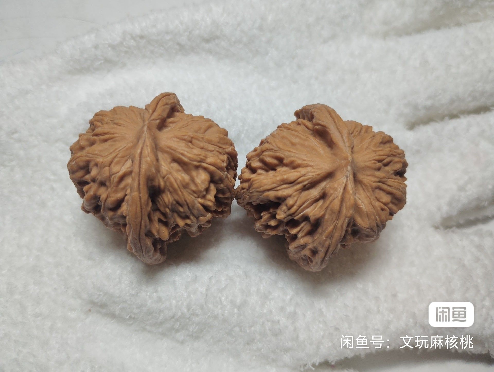 福利，手慢無，四座樓核桃一對，全品無修，骨質好