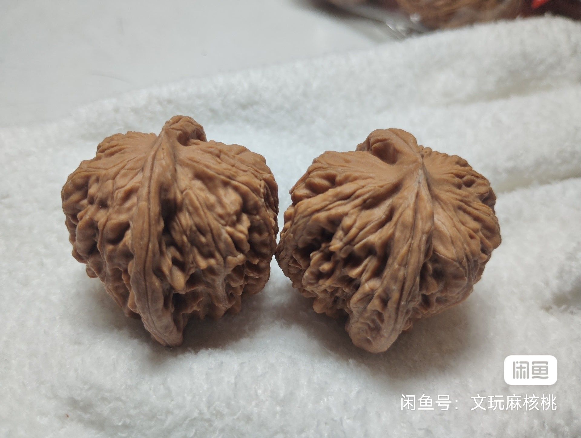 福利，手慢無，四座樓核桃一對，全品無修，骨質好