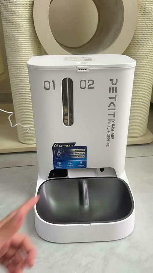 有哪些寵物喂食工具推薦，喂食工具的選擇對于確保寵物的健康和幸福至關(guān)重要