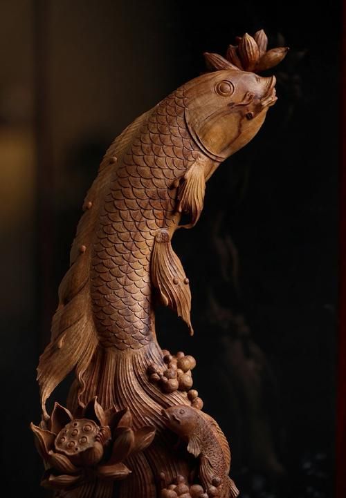木雕魚的制作工藝是怎樣的，木雕雕魚的制作工藝