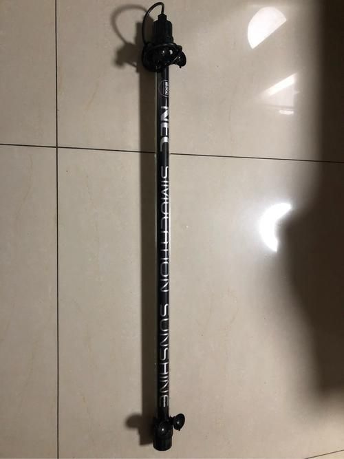 推薦幾款適合龍魚的側(cè)燈品牌，市場上受到好評的龍魚側(cè)燈品牌推薦：龍魚側(cè)燈品牌推薦