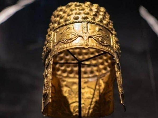 李亞四龍魚的價(jià)格波動(dòng)大嗎？，李亞四龍魚價(jià)格波動(dòng)價(jià)格波動(dòng)影響李亞四龍魚價(jià)格波動(dòng)