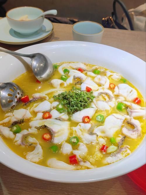 能再給一個(gè)清遠(yuǎn)龍魚(yú)的吃法嗎？，清遠(yuǎn)龍魚(yú)創(chuàng)新吃法