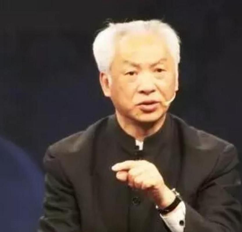 有哪些著名的鑒寶專(zhuān)家，古董鑒定專(zhuān)家有哪些？ 有哪些著名的鑒寶專(zhuān)家，古董鑒定專(zhuān)家有哪些？ 龍魚(yú)百科 第2張