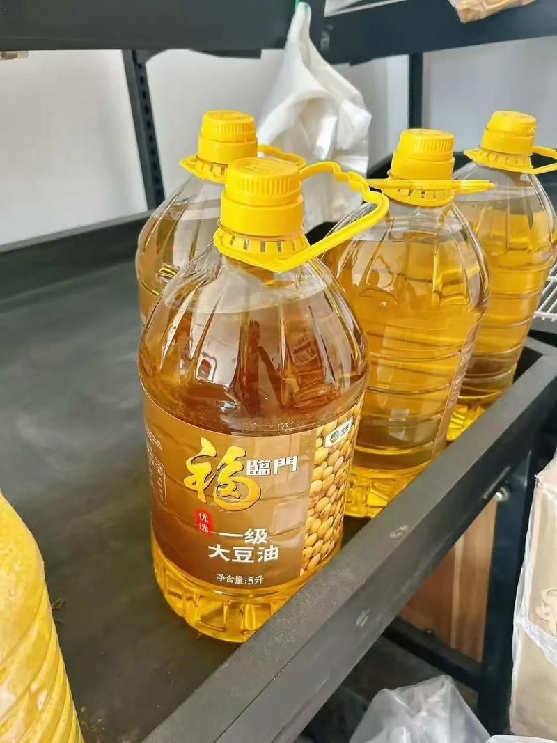 福臨門和金龍魚哪個更適合煎炸，福臨門和金龍魚哪個更耐煎炸