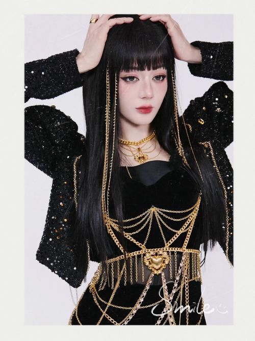 有哪些著名的文物造假案例，圖、司母戊鼎的真?zhèn)舞b定
