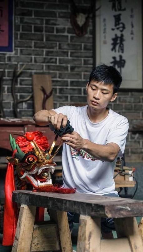 木雕龍頭有哪些著名傳承人，木雕龍頭傳承者有哪些