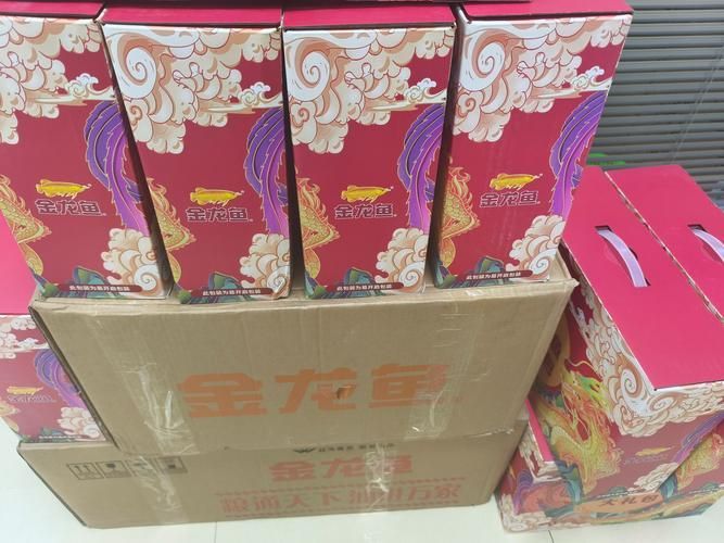 能否提供金龍福龍魚(yú)包裝的詳細(xì)圖片，金龍福龍魚(yú)包裝的詳細(xì)介紹