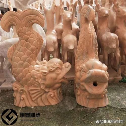 給我一些曲陽龍魚的圖片，曲陽龍魚的奧秘