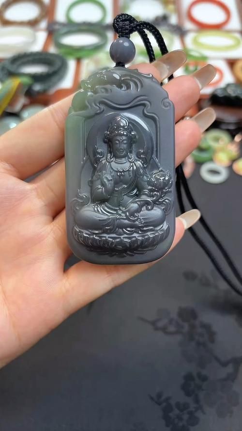 和田玉龍魚觀音有哪些款式，和田玉龍魚觀音的設計和田玉龍魚觀音有哪些不同款式