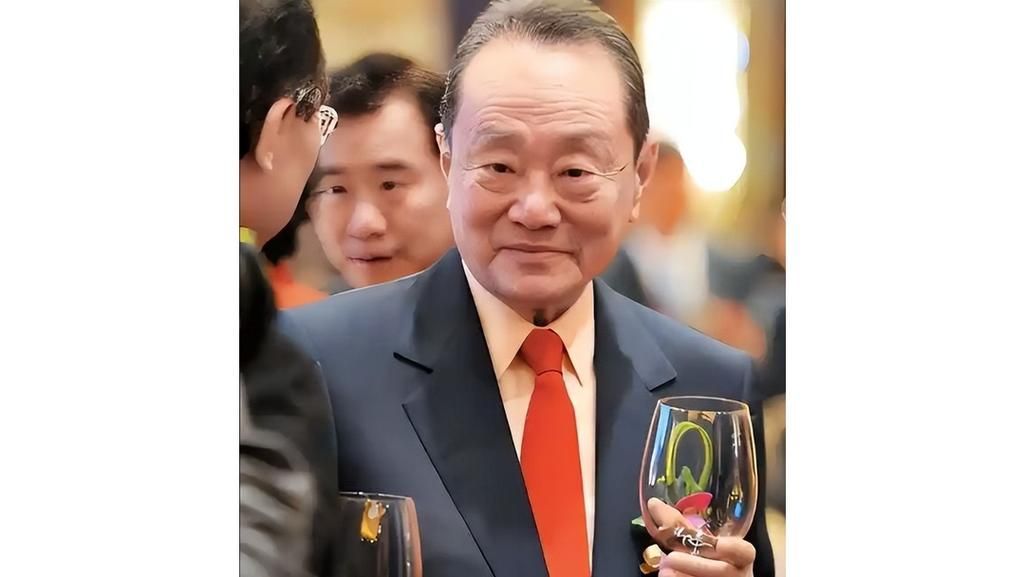 郭鶴年還有哪些投資項(xiàng)目，“永不破產(chǎn)的巨人”郭鶴年在馬來西亞的投資詳情