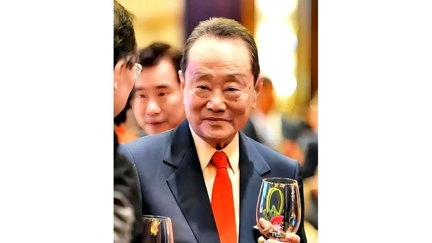 郭鶴年還有哪些投資項(xiàng)目，“永不破產(chǎn)的巨人”郭鶴年在馬來西亞的投資詳情