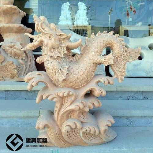 有沒有更多現代抽象風格的石雕龍魚圖片，探索現代抽象風格的石雕龍魚