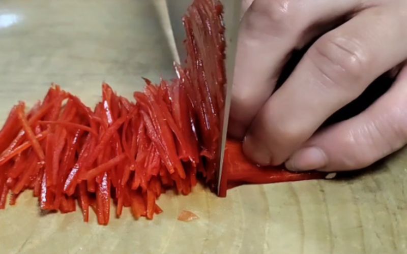 紅龍辣椒的烹飪方法，紅龍辣椒標準化烹飪流程