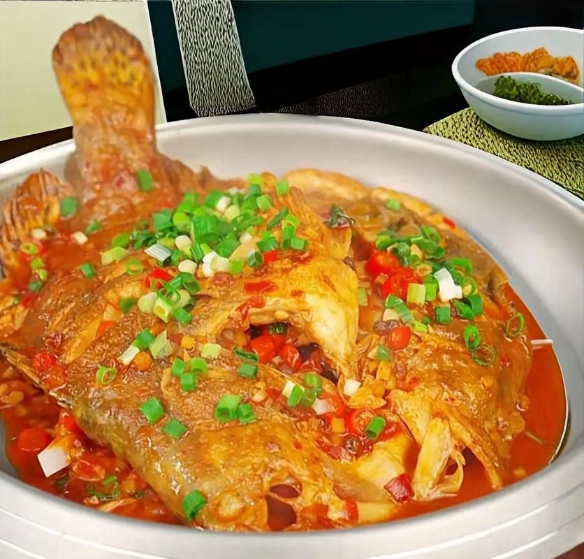 能提供香煎清遠龍魚的詳細食譜嗎，香煎清遠桂花魚
