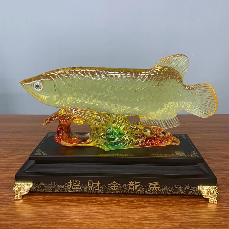 有哪些材質(zhì)適合龍魚擺件，龍魚擺件怎么選擇