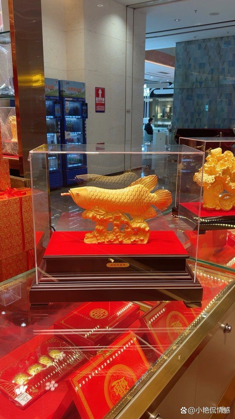如何選擇一對(duì)合適的魚擺件，一對(duì)合適的魚擺件 如何選擇一對(duì)合適的魚擺件，一對(duì)合適的魚擺件 龍魚百科 第7張