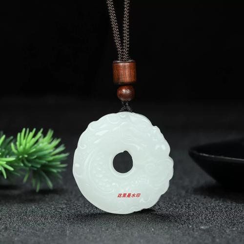 龍頭魚身掛件有哪些款式，魚身掛件是中國傳統(tǒng)吉祥文化中的經(jīng)典題材和寓意深受人們喜愛 龍頭魚身掛件有哪些款式，魚身掛件是中國傳統(tǒng)吉祥文化中的經(jīng)典題材和寓意深受人們喜愛 龍魚百科 第14張
