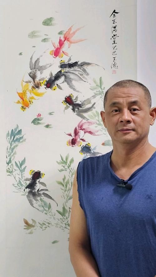 能詳細介紹一下寫意金龍魚的畫法嗎？，寫意金龍魚寫意金龍魚繪畫技法的詳細教程：寫意金龍魚