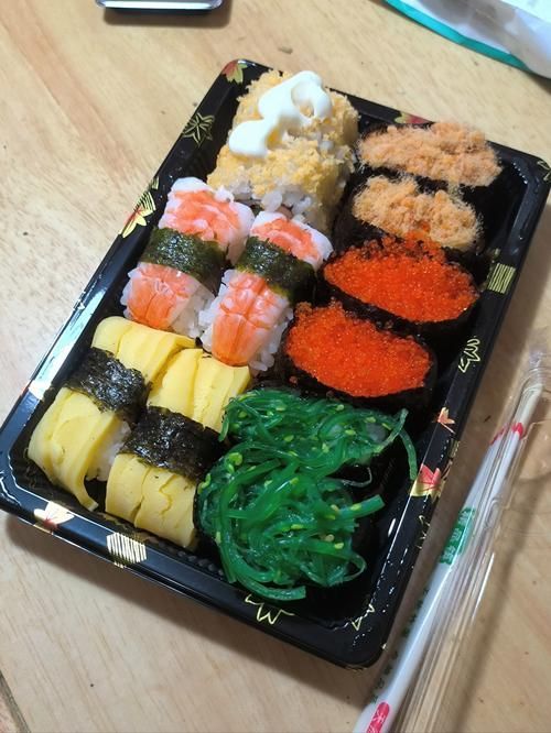 如何搭配食物以優化增色效果，米其林廚師遵循“1000字詳解與視覺實踐與視覺實踐”