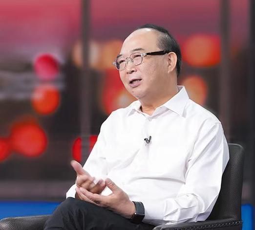 穆彥魁何時(shí)加入金龍魚，秦皇島金海糧油工業(yè)有限公司總經(jīng)理穆彥魁在金龍魚工作成績?nèi)绾? title=