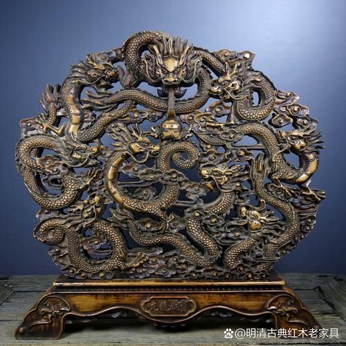 能否提供更多生龍主題的藝術品，生龍主題藝術中哪件最具有創(chuàng)新性