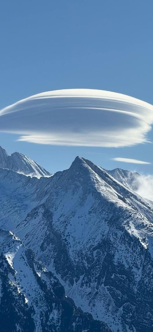 有沒(méi)有高清的自然風(fēng)景壁紙推薦,尋找高清自然風(fēng)景壁紙時(shí),我們應(yīng)考慮使用高分辨率、色彩飽和度 龍魚(yú)百科 第10張 有沒(méi)有高清的自然風(fēng)景壁紙推薦,尋找高清自然風(fēng)景壁紙時(shí),我們應(yīng)考慮使用高分辨率、色彩飽和度 有沒(méi)有高清的自然風(fēng)景壁紙推薦,尋找高清自然風(fēng)景壁紙時(shí),我們應(yīng)考慮使用高分辨率、色彩飽和度 龍魚(yú)百科 第10張