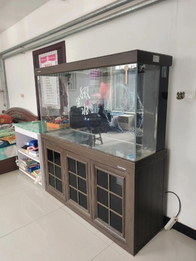 森森超白玻璃魚缸HWC-1200I的參數,森森hwc-1200i魚缸選購與安裝注意事項清單 龍魚百科 第2張 森森超白玻璃魚缸HWC-1200I的參數,森森hwc-1200i魚缸選購與安裝注意事項清單 森森超白玻璃魚缸HWC-1200I的參數,森森hwc-1200i魚缸選購與安裝注意事項清單 龍魚百科 第2張