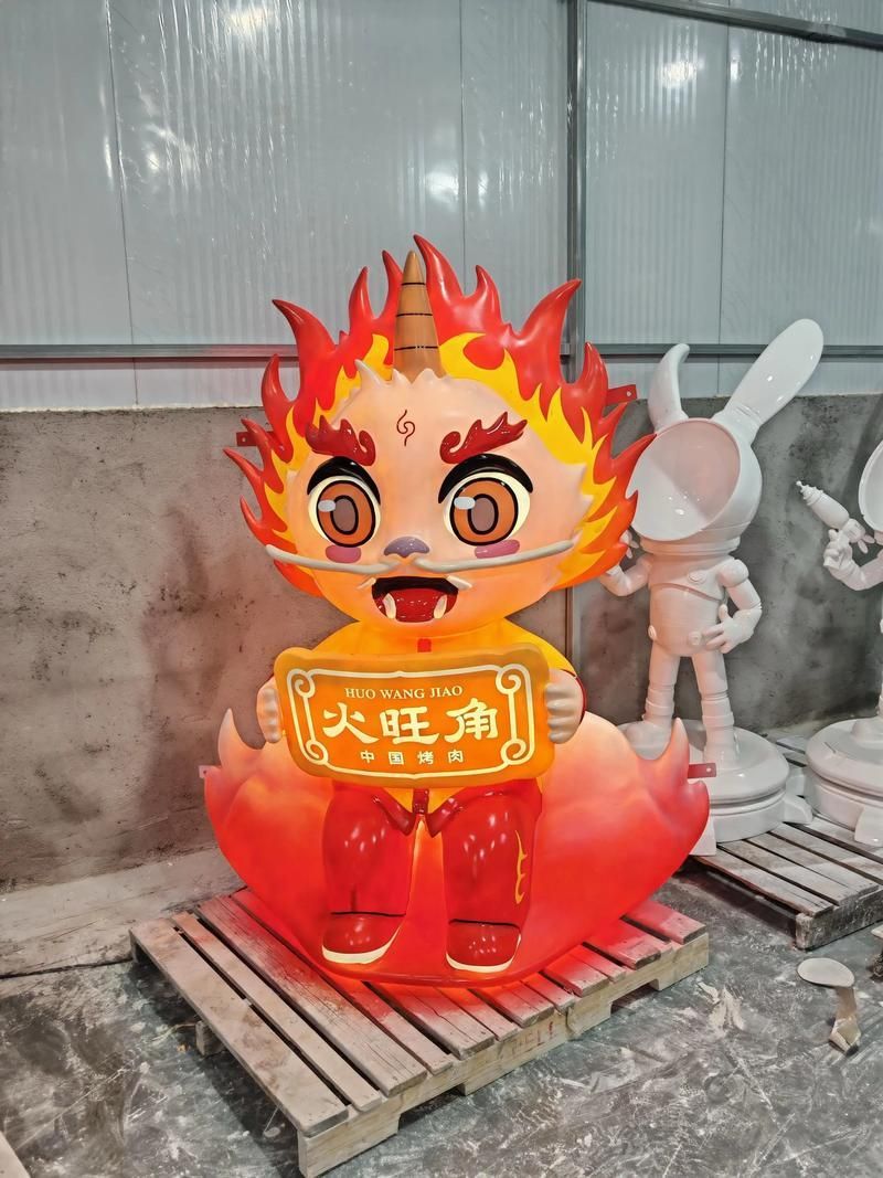 有沒有更多象征火的吉祥物圖片，成都大運會吉祥物“蓉火”火炬手持“31”字樣火焰火炬 有沒有更多象征火的吉祥物圖片，成都大運會吉祥物“蓉火”火炬手持“31”字樣火焰火炬 龍魚百科 第7張